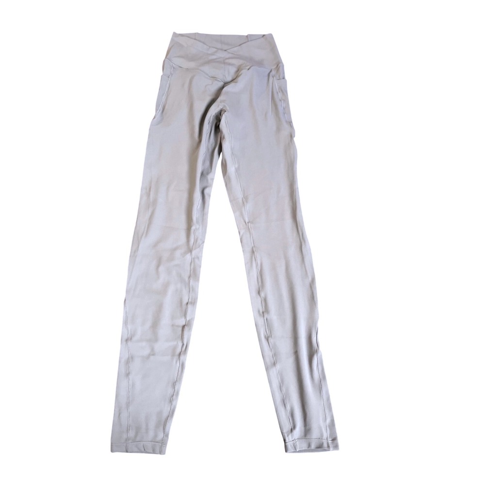 Halara V Waist Full Length Leggings Light Gray‎ Athleisure Pockets Size S NWOT